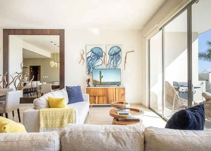 Apartment Ocean View Luxe Condo, 3br 3ba, 5 Minutes To Medano!