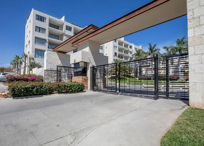 Ocean View Luxe Condo, 3br 3ba, 5 Minutes To Medano! Apartment