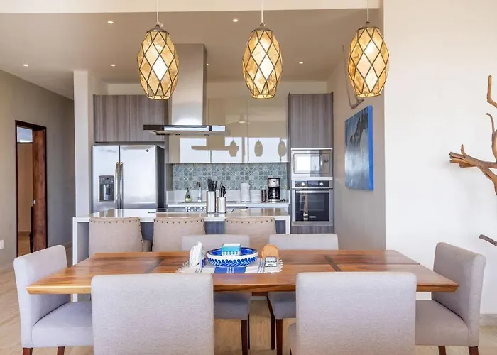 Ocean View Luxe Condo, 3br 3ba, 5 Minutes To Medano! *