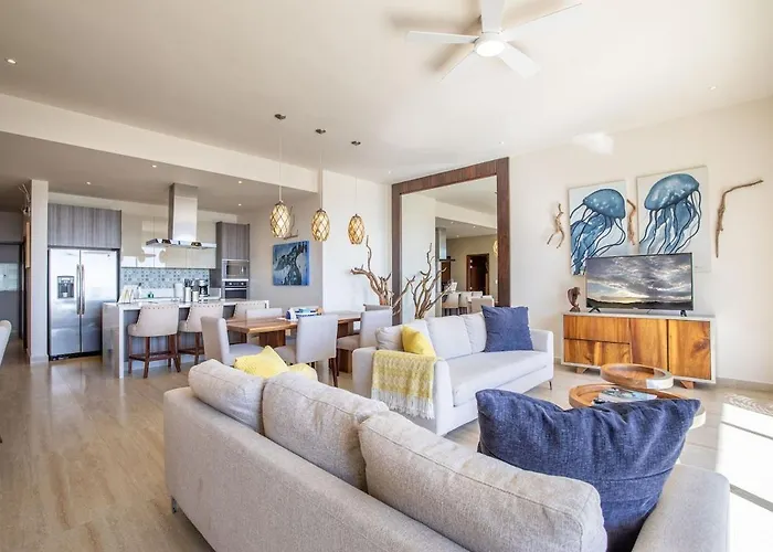 Ocean View Luxe Condo, 3br 3ba, 5 Minutes To Medano! Cabo San Lucas