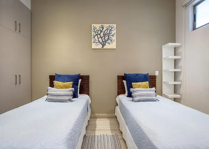 Ocean View Luxe Condo, 3br 3ba, 5 Minutes To Medano! * Cabo San Lucas